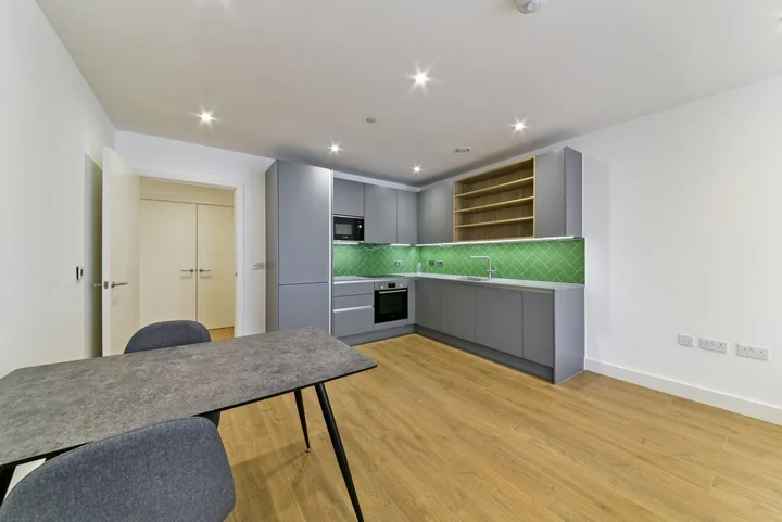 Flat Blair Street in Greater London