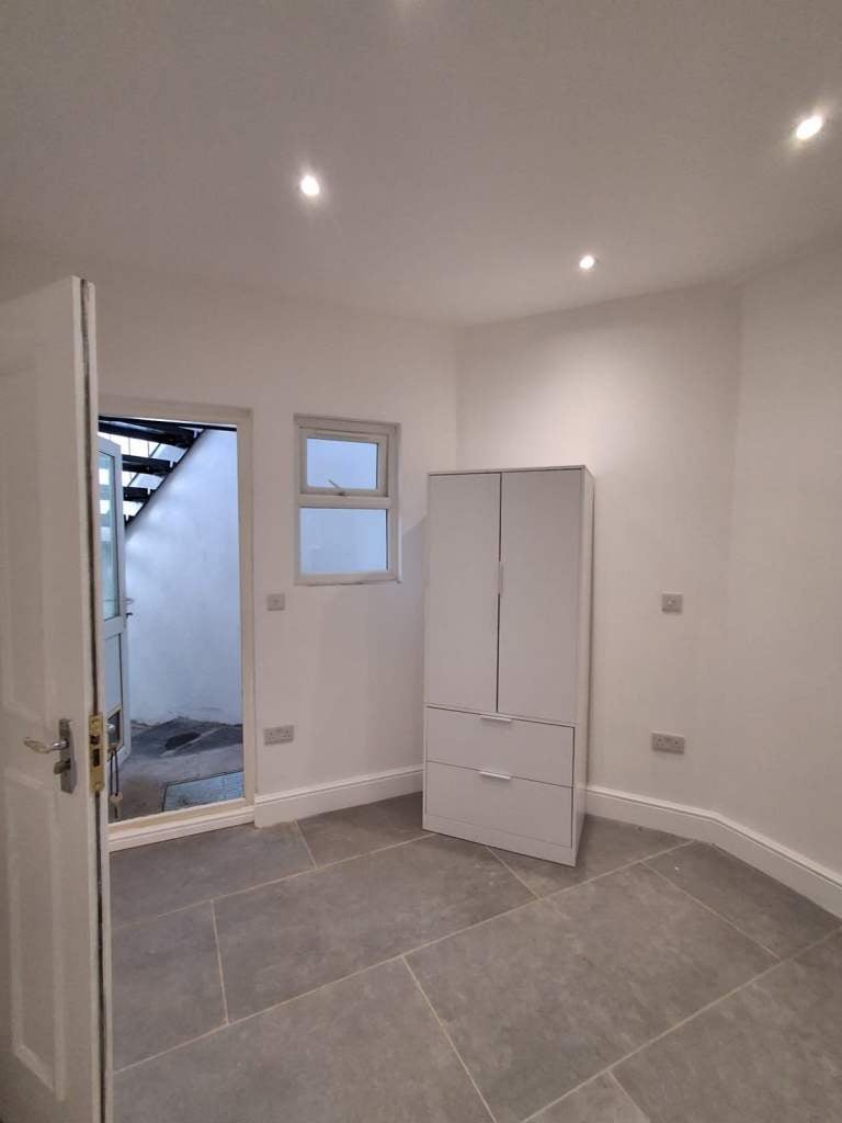 Flat West Hill in Greater London