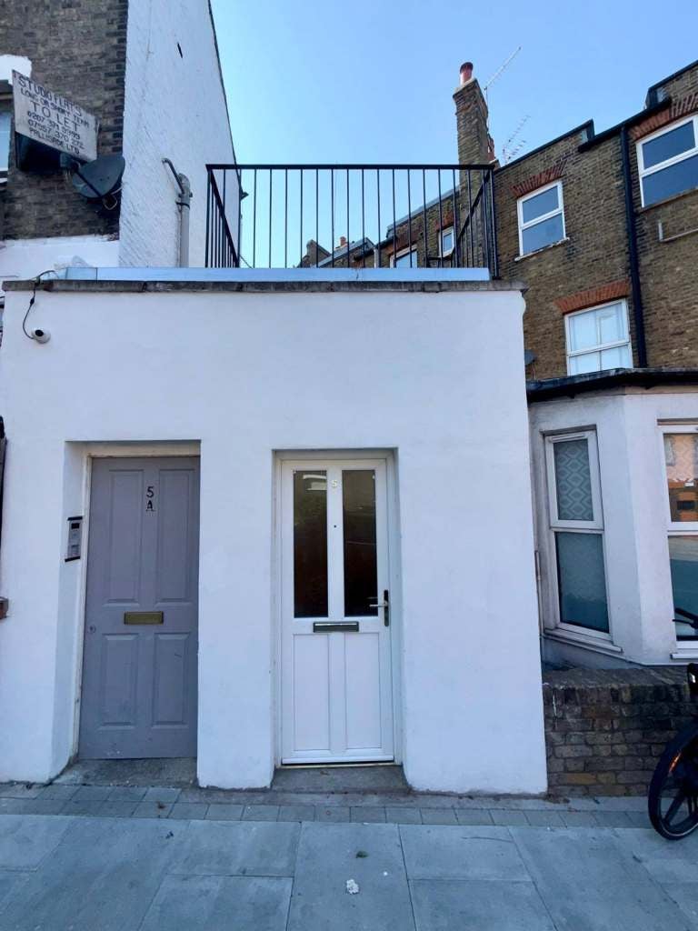 Flat West Hill in Greater London