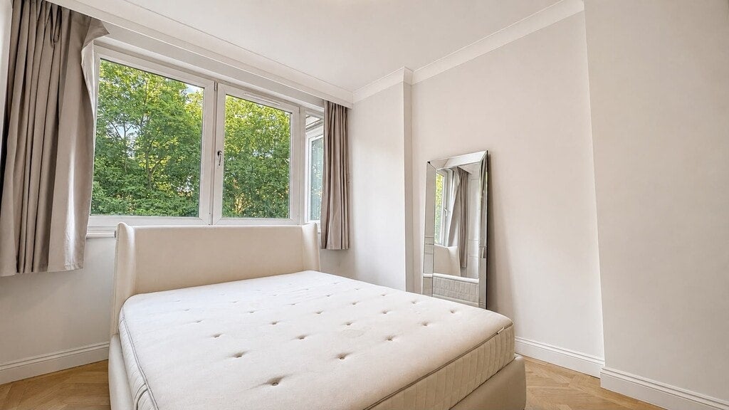 Room Norfolk Crescent in City of Westminster