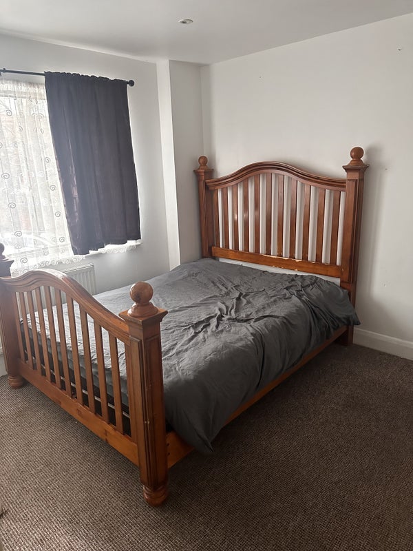 Room Deptford High Street in Greater London