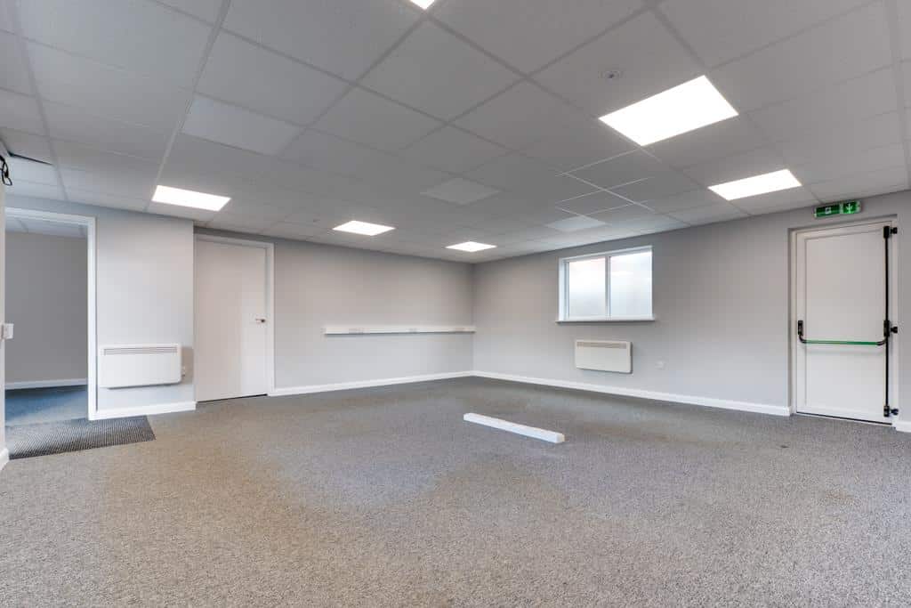 Flat Cornfield Way in Kettering