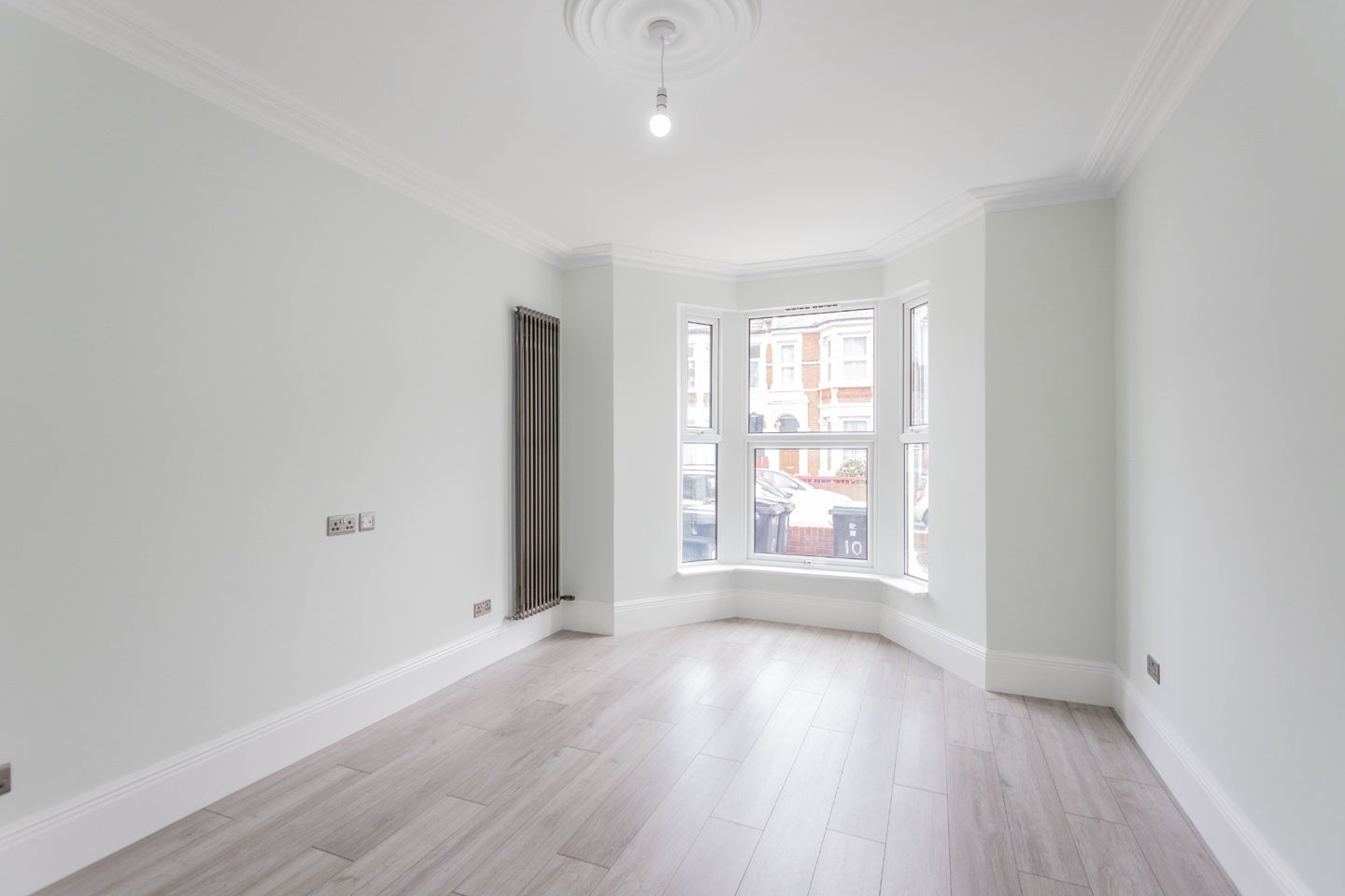 Flat Etherley Road in Greater London