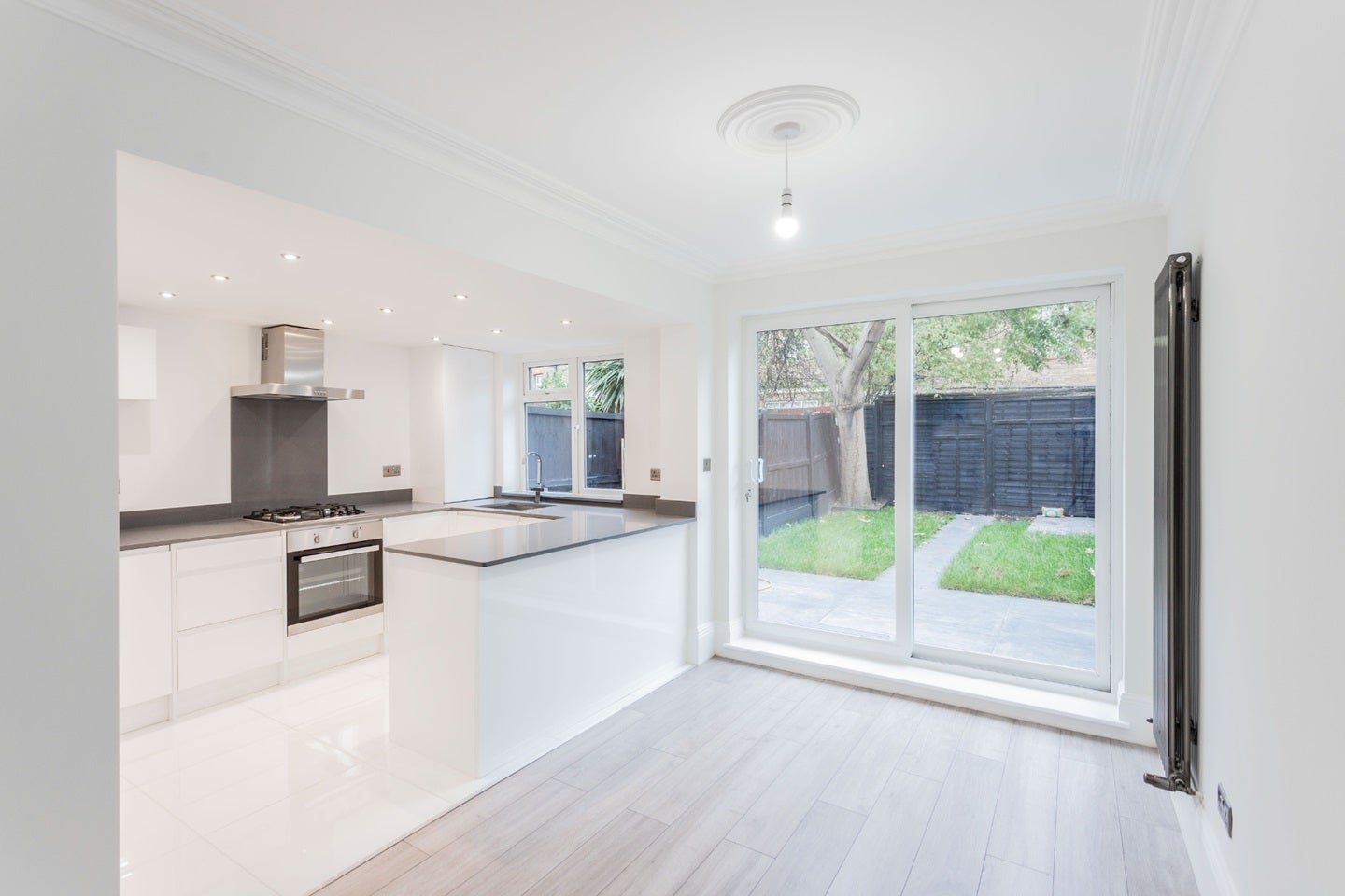 Flat Etherley Road in Greater London