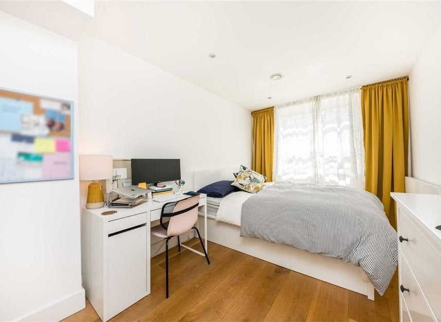 Flat Oxford Street in City of Westminster