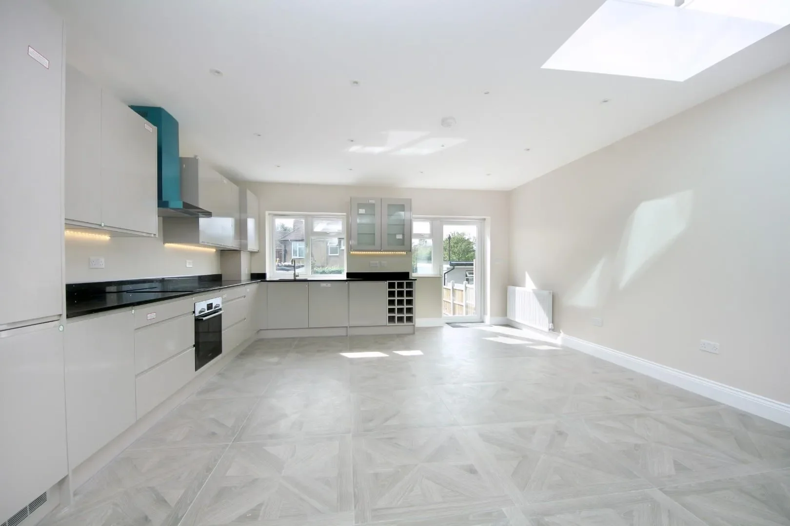 Flat Bridgewater Road in Greater London