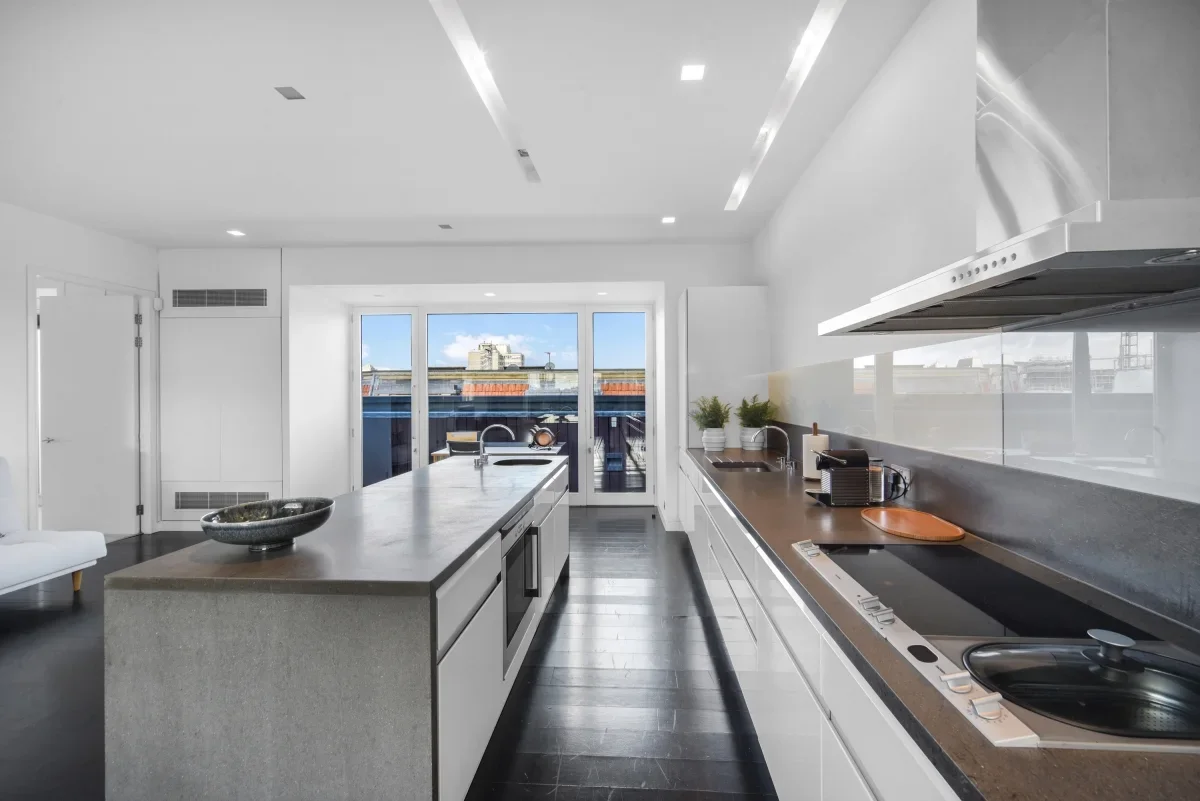 Flat Ramillies Place in City of Westminster