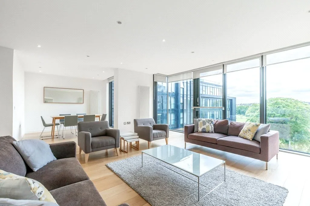 Flat Simpson Loan in City of Edinburgh