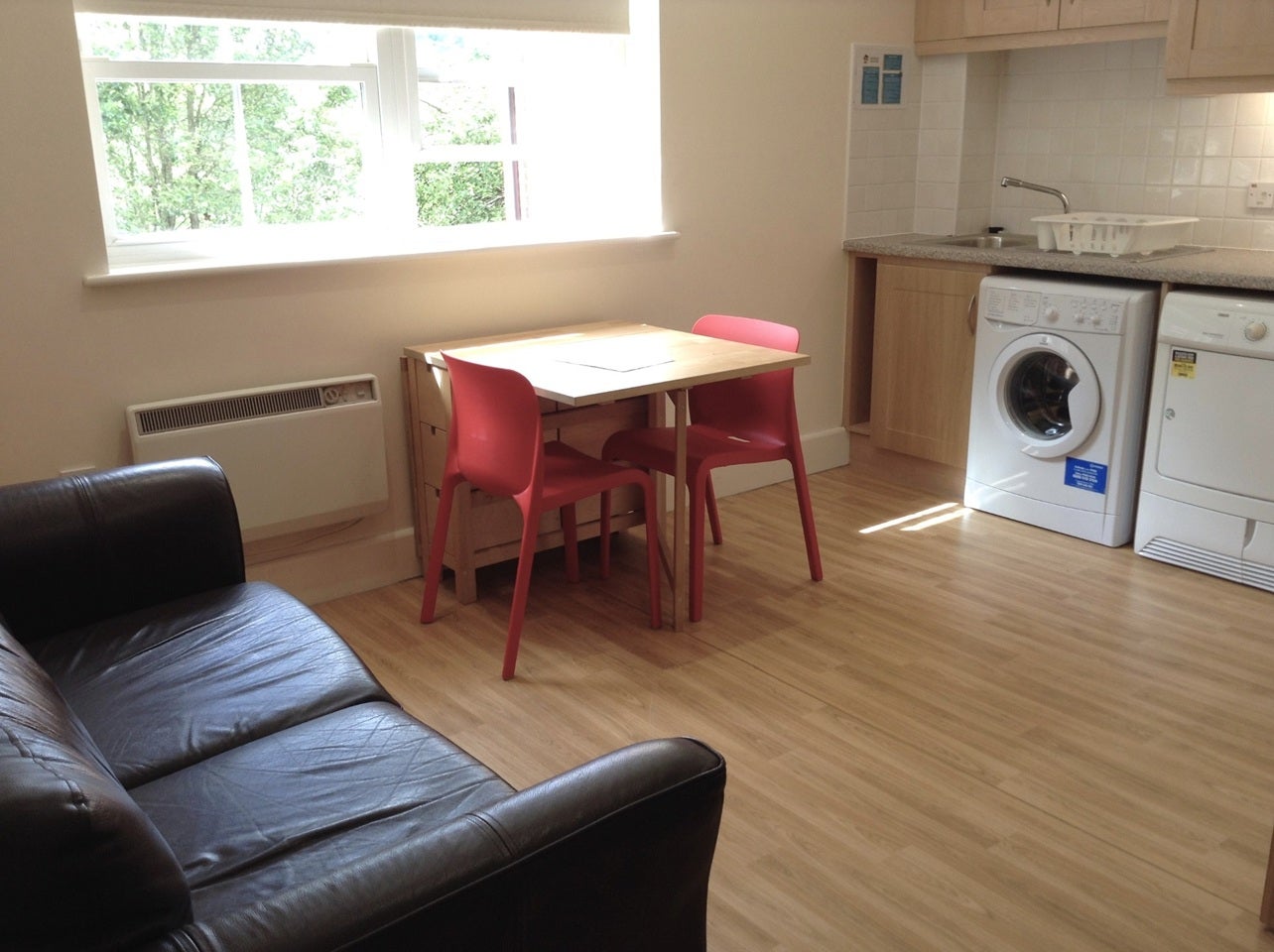Flat Barfield Close in Winchester