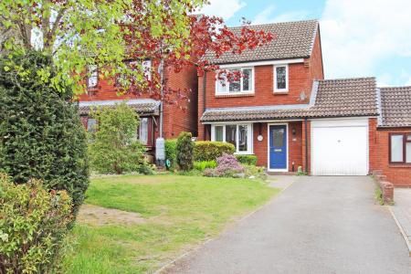 House Rectory Place in Test Valley