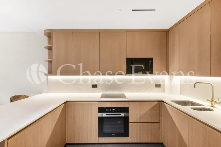 Flat Dean Street in City of Westminster