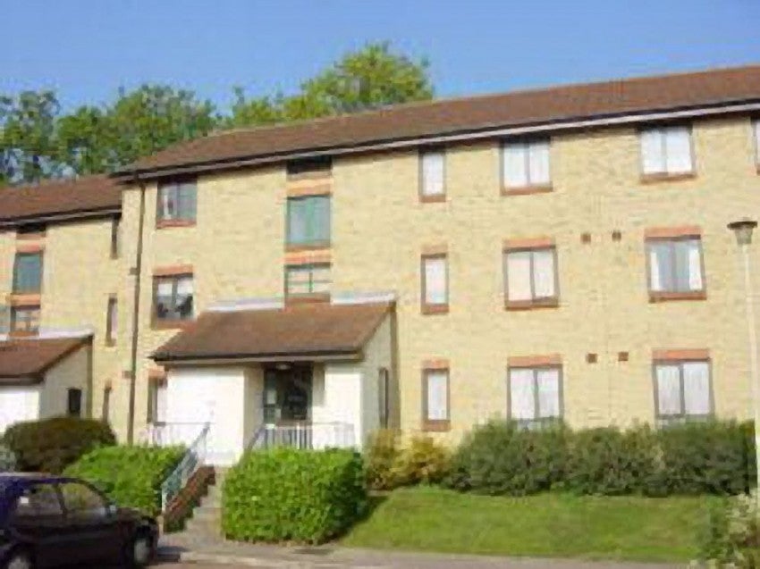 Flat Guinevere Gardens in Cheshunt