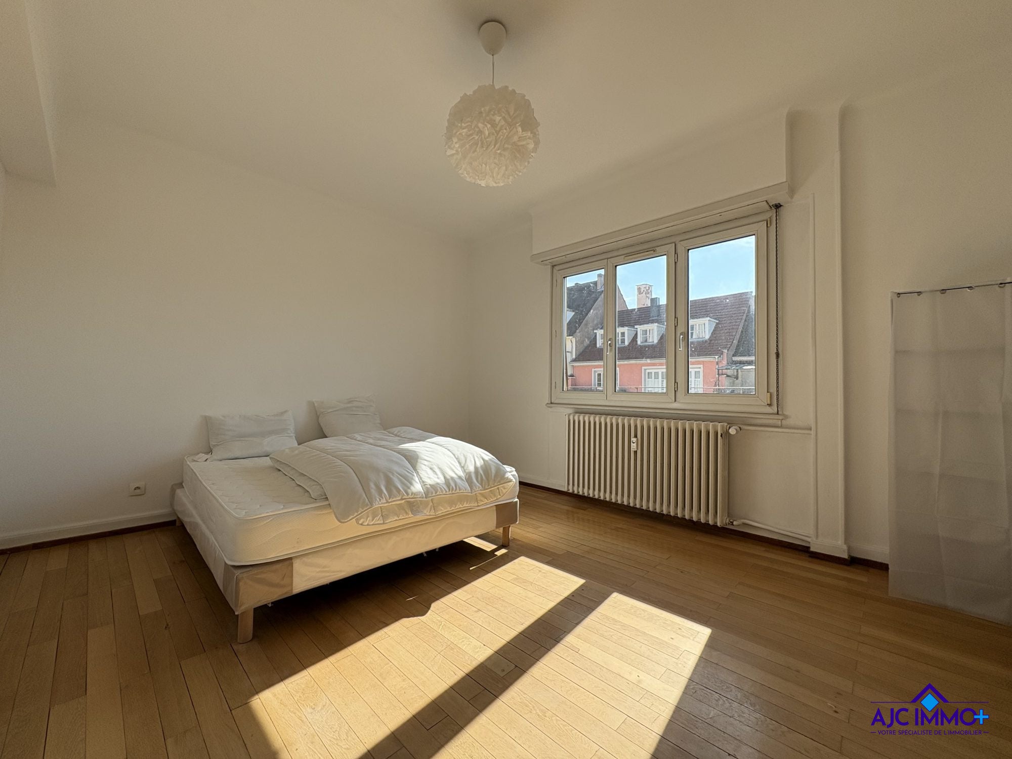 Flat Quai du Bassin de l'Ill in Strasbourg