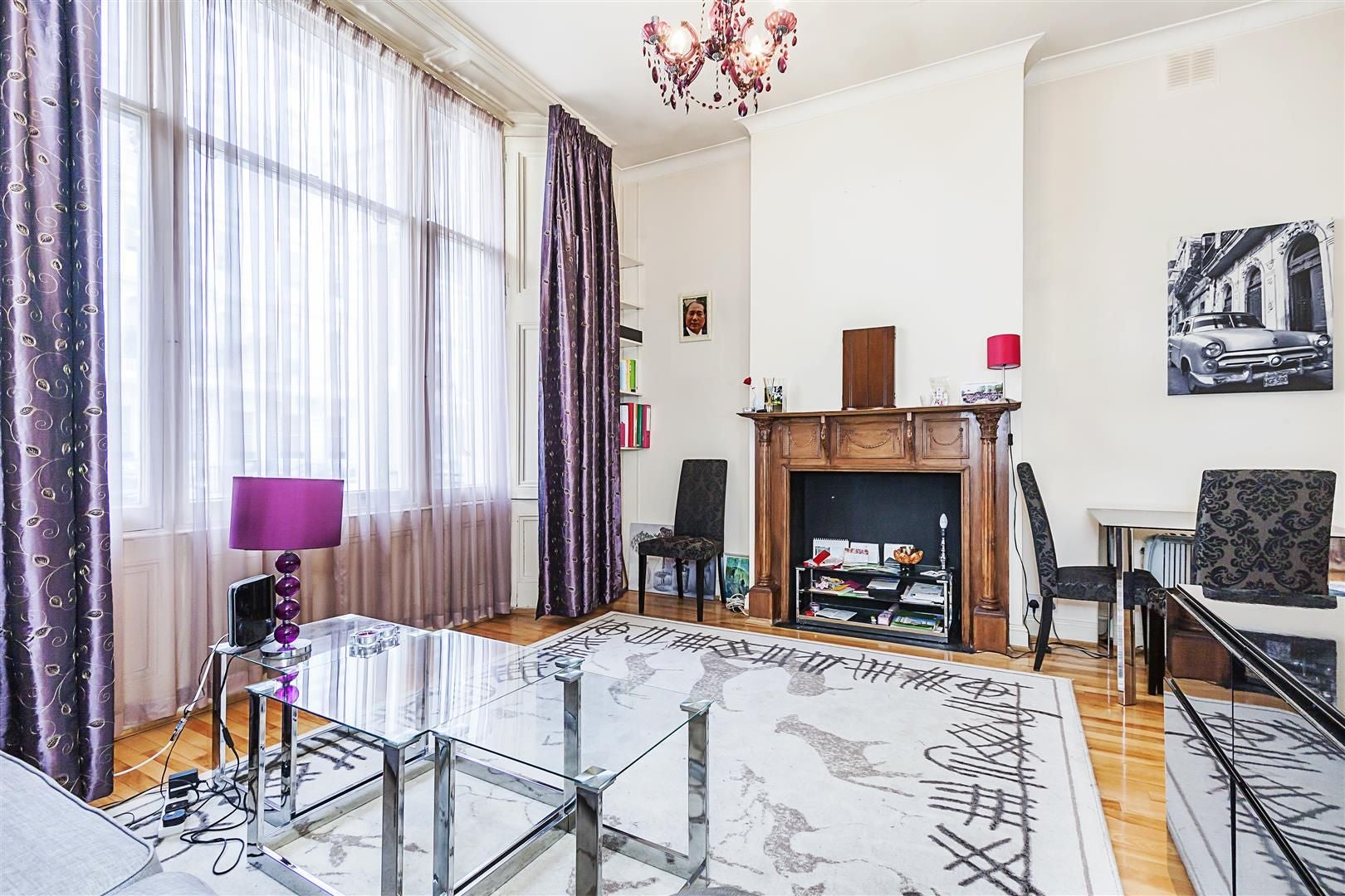 Flat Queen's Gate Terrace in Greater London