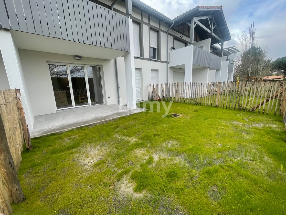 Flat Rue Cante Coucut in Vielle-Saint-Girons
