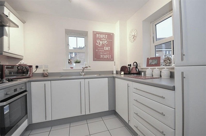 House Rose Hill Way in Mawsley