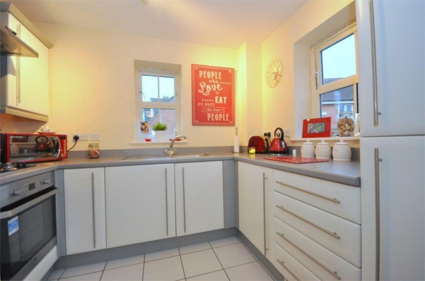 House Rose Hill Way in Mawsley