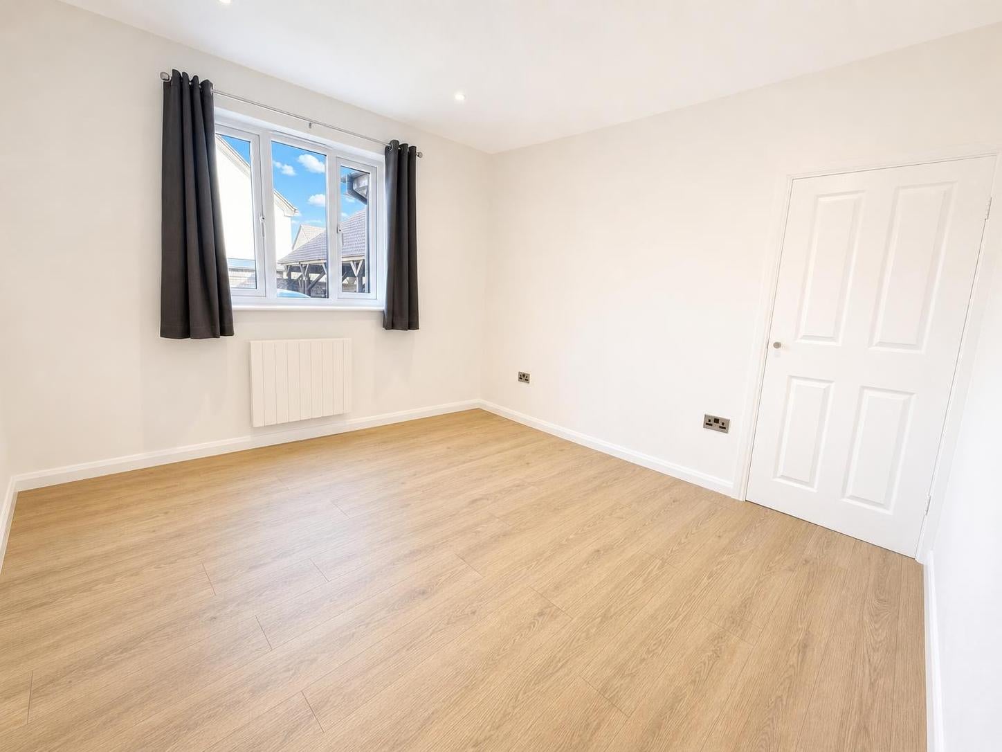 Flat Fawkner Close in Chelmsford