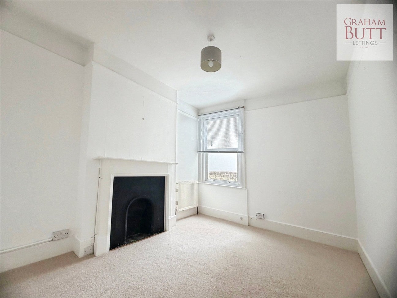 Flat Northcourt Road in Worthing