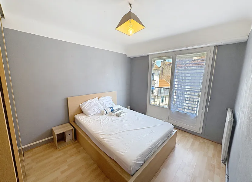 Appartement Rue Rivares à Pau