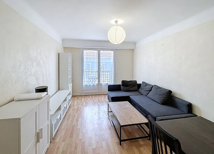 Appartement Rue Rivares à Pau