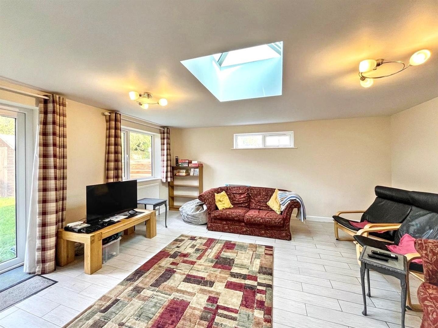 House Salter Avenue in Norwich
