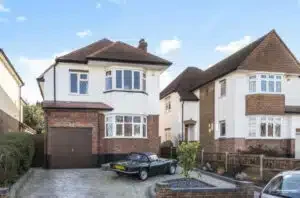 House Westland Drive in Greater London