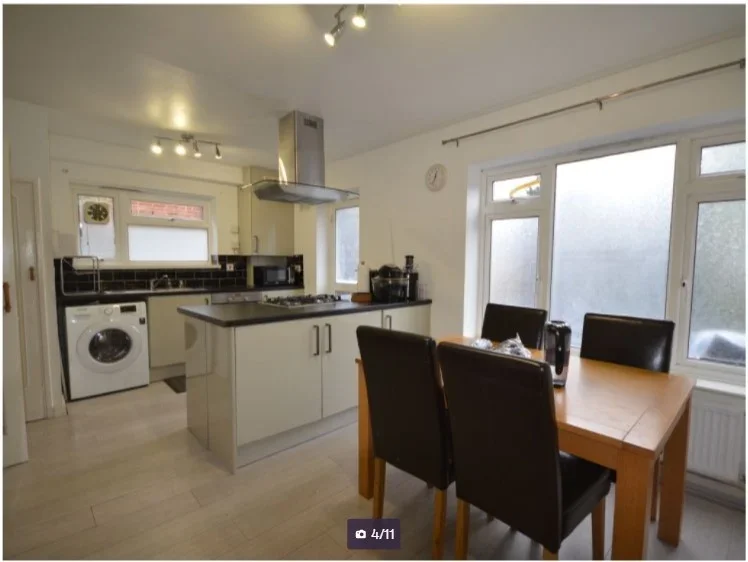 House Kenton Lane in Greater London