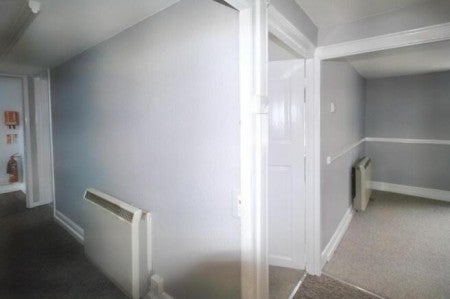 Flat Long Street in Wotton-under-Edge