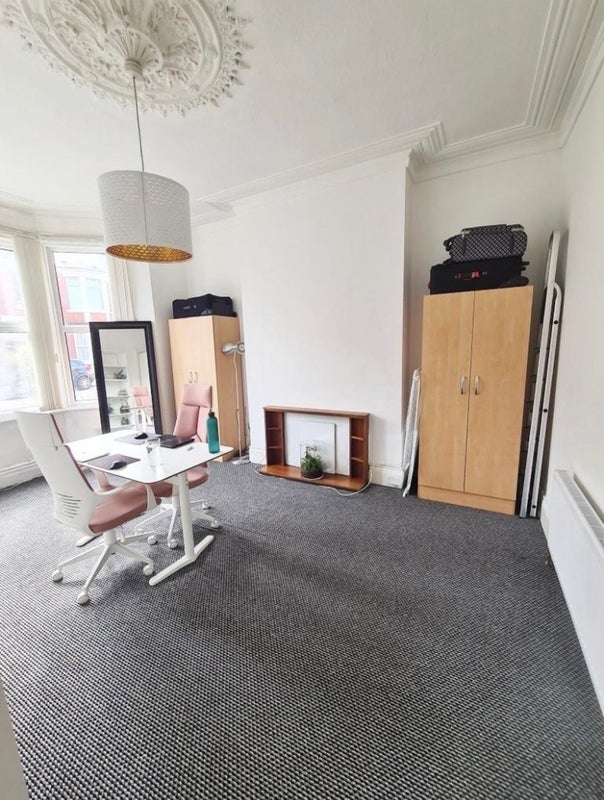 Flat Warton Terrace in Newcastle upon Tyne