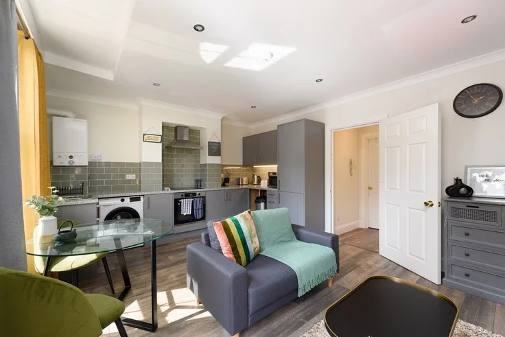 Flat Marlborough Place in Cherwell District