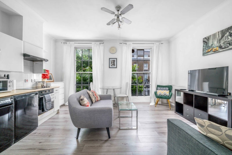 Flat Camden Street in Greater London