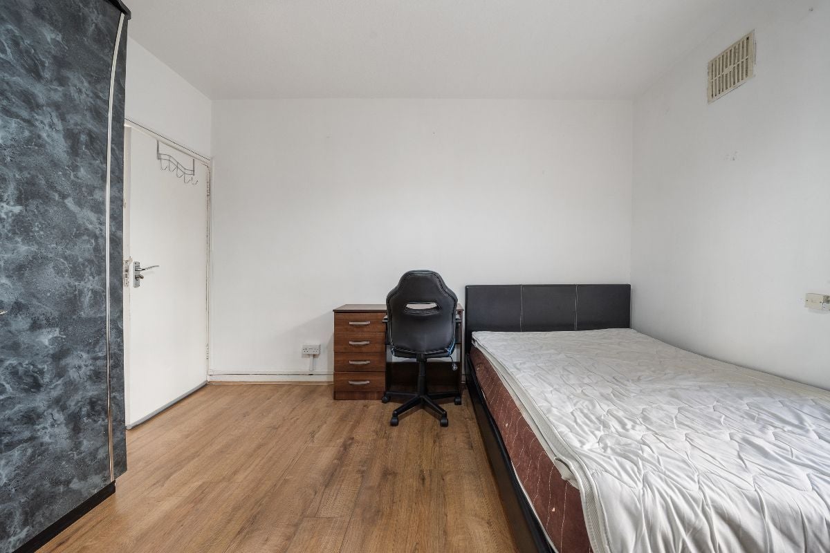 Flat Chalton Street in London
