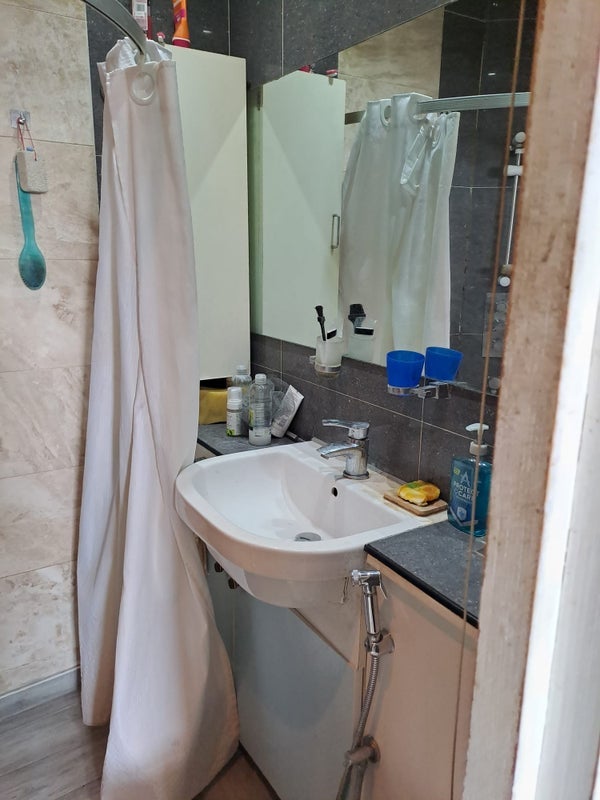 Room Vivian Avenue in Greater London