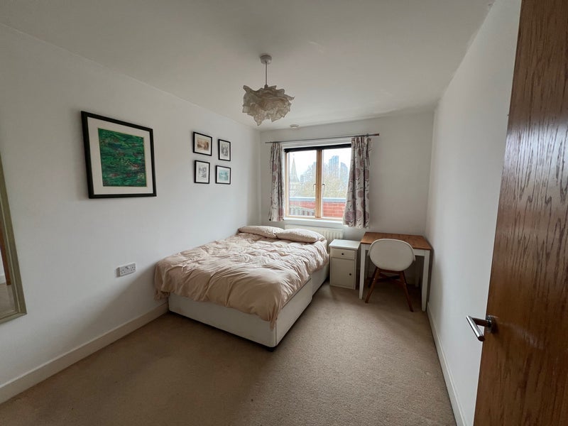 Flat Dibden Street in Greater London