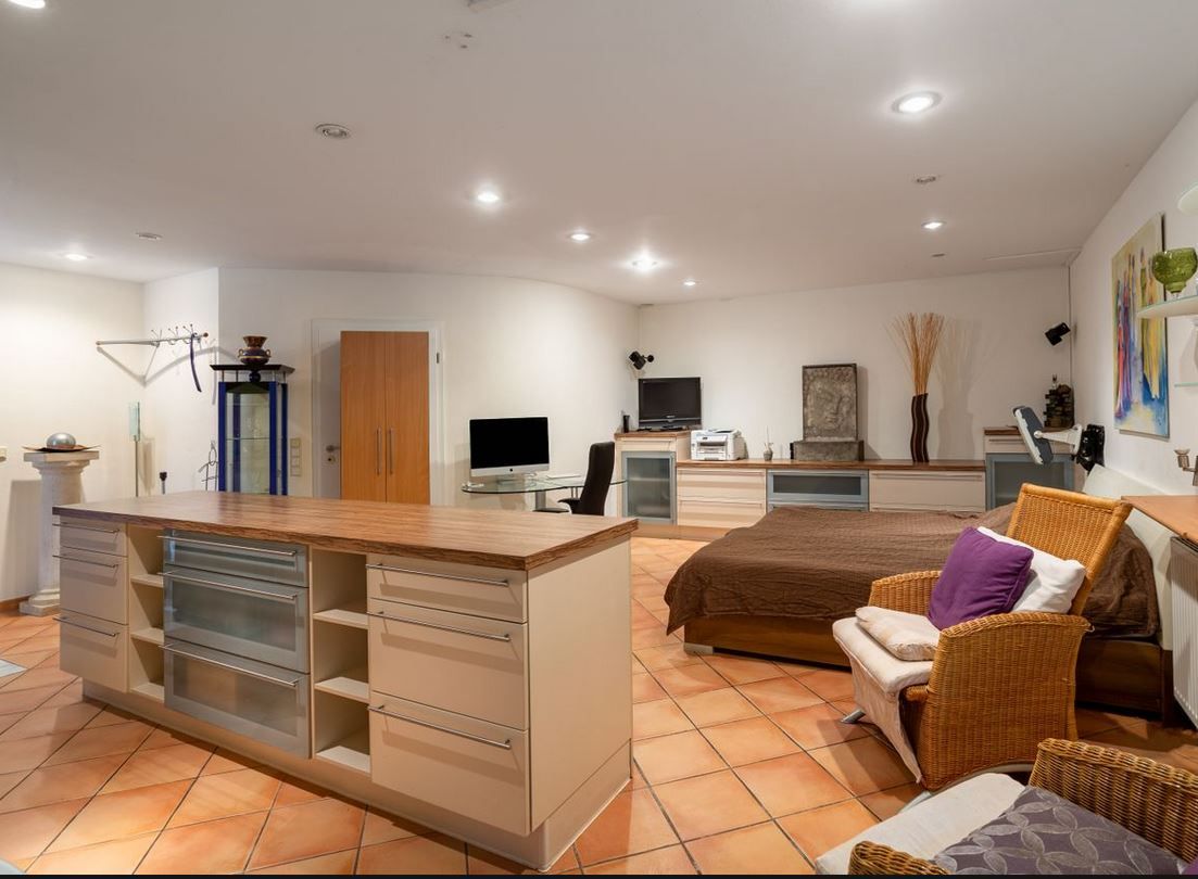Wohnung Steinheimer Straße in Hausen
