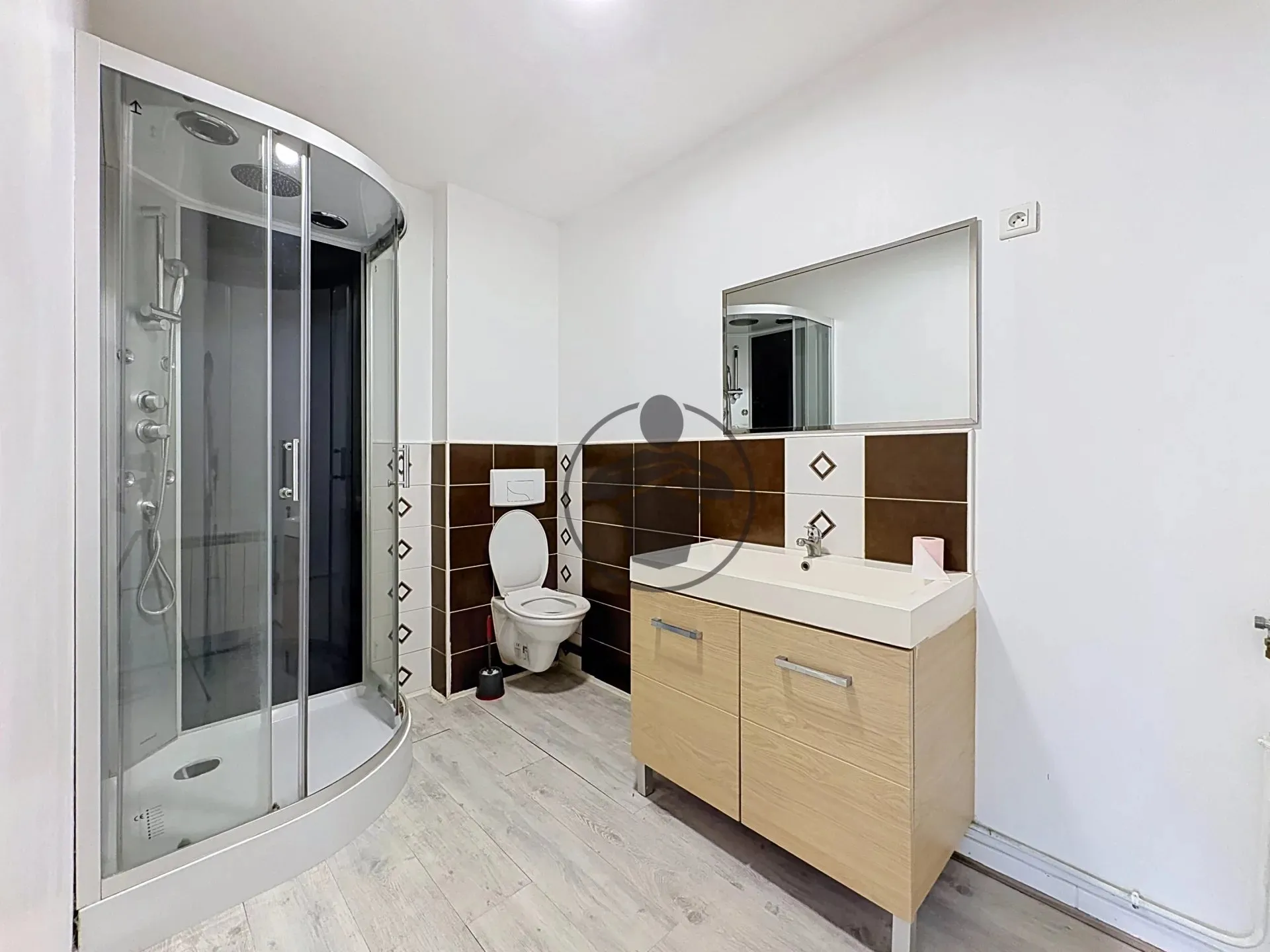Room Rue Cyrille in Boué