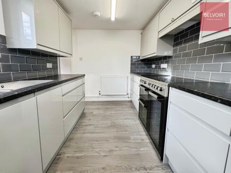 Room Grimsby Road in Cleethorpes