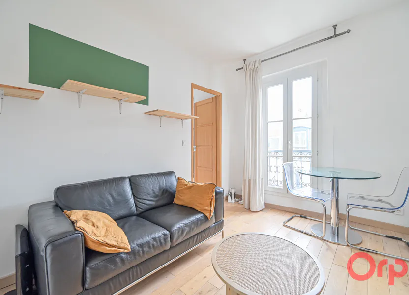 Flat Rue Curton in Clichy