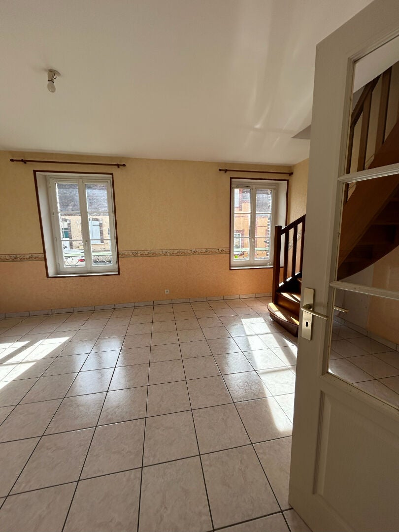 Appartement Avenue de la Gare à Thiron-Gardais