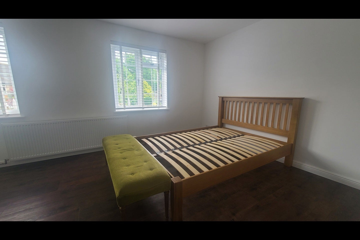 Room North Road in Crawley