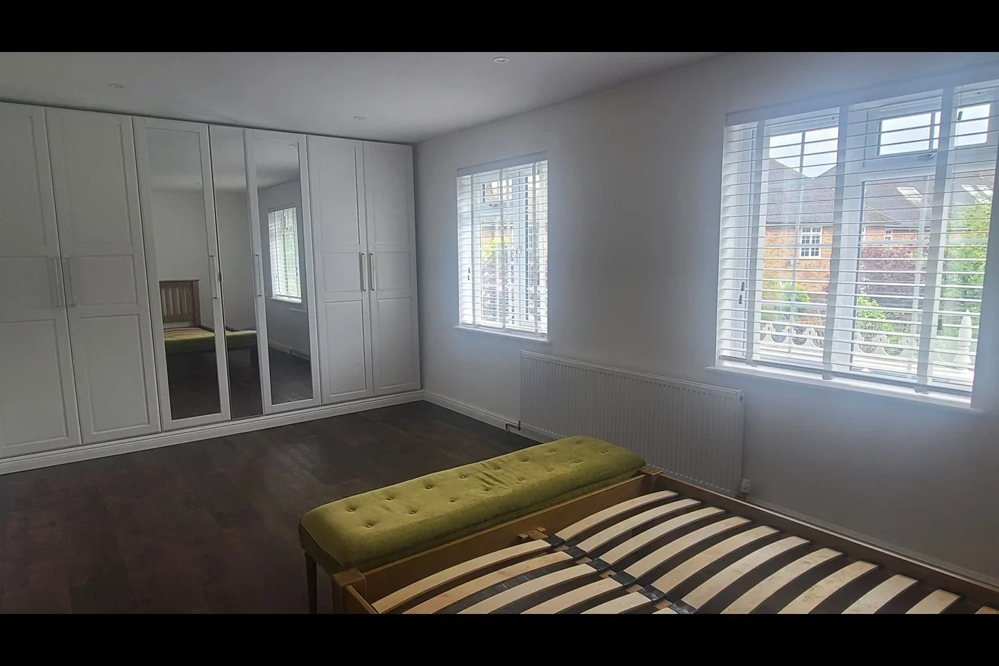 Room North Road in Crawley