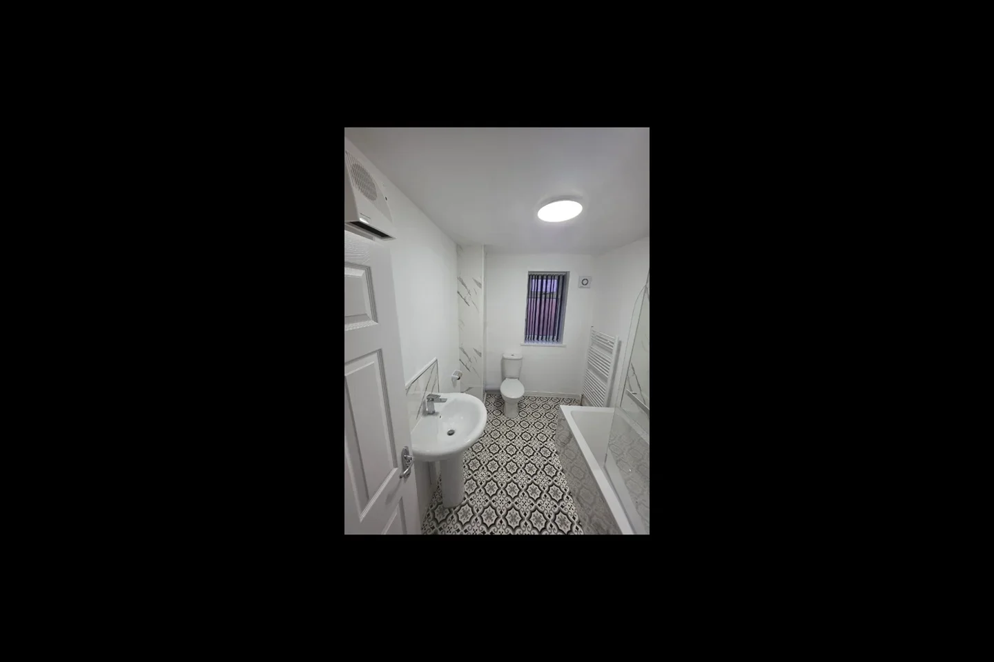 Room Grafton Grove in Birmingham