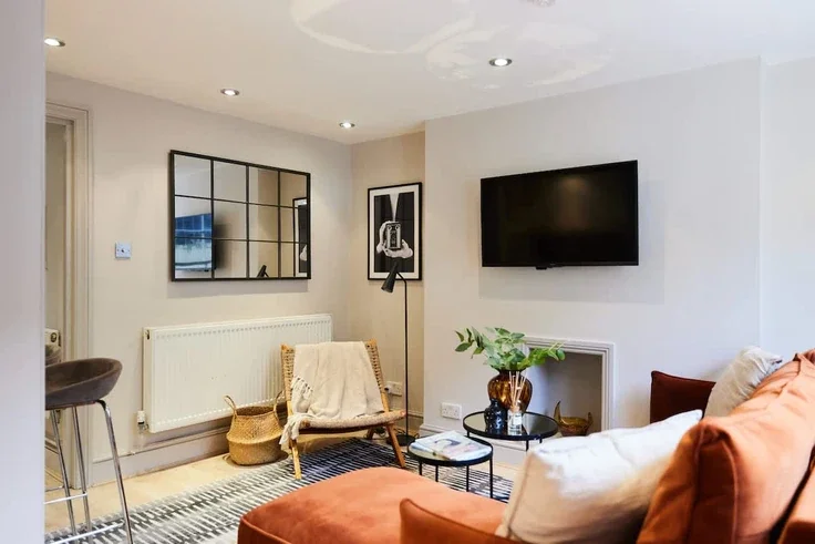 Flat Amwell Street in Greater London