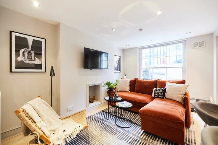 Flat Amwell Street in Greater London
