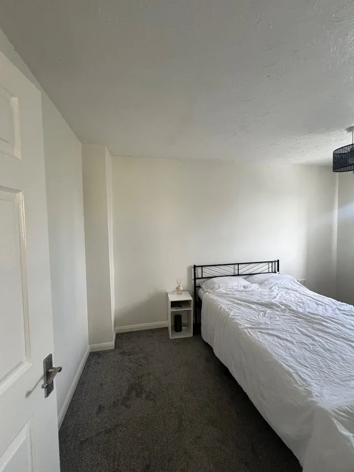 Room May Blossom Walk in South Holland