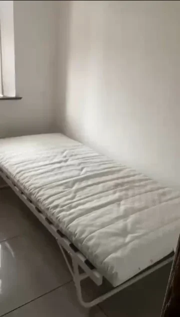 Room Fairfield Road in Greater London