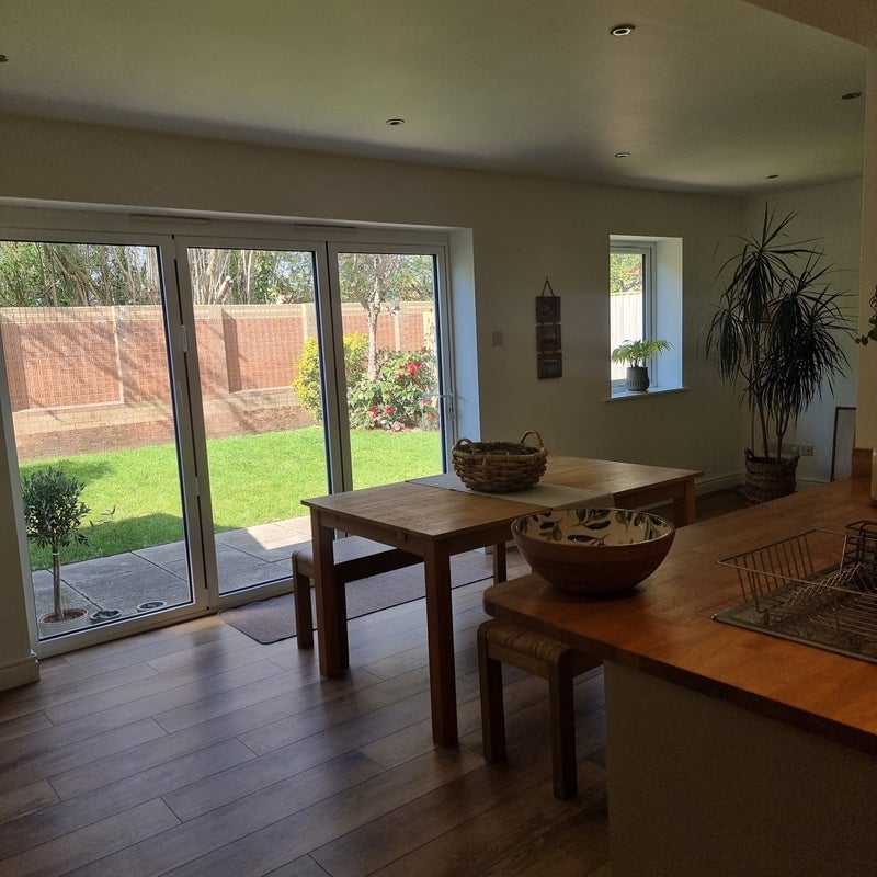 Room Hawthorn Crescent in Yatton
