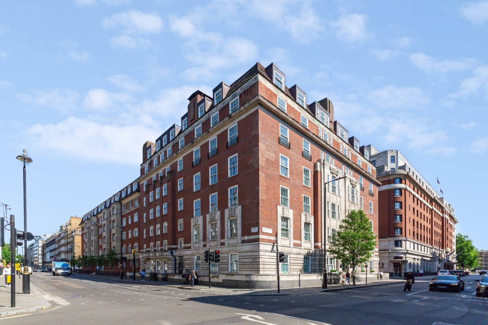 Flat Seymour Street in City of Westminster