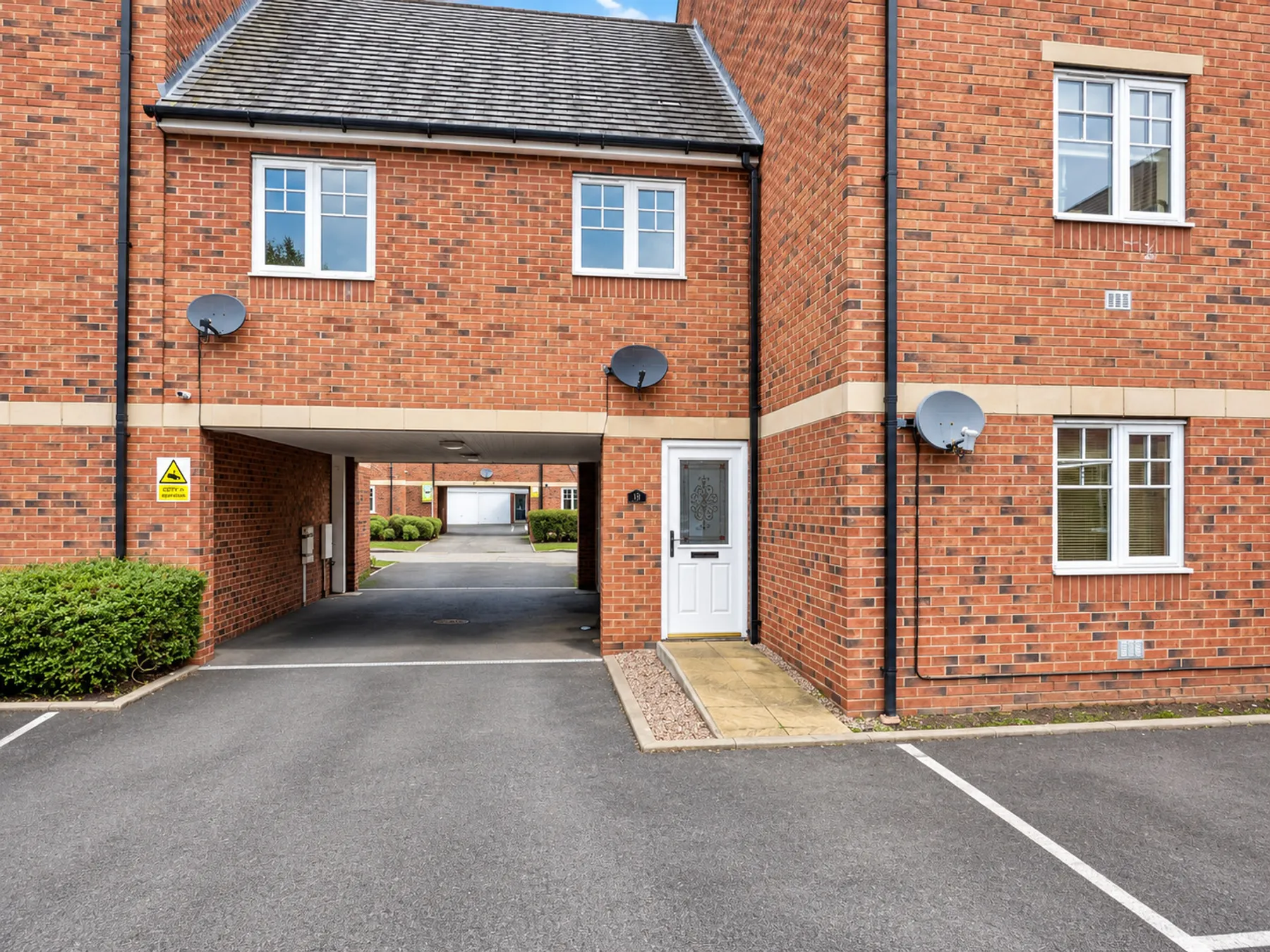 Flat Caroline Court in East Staffordshire